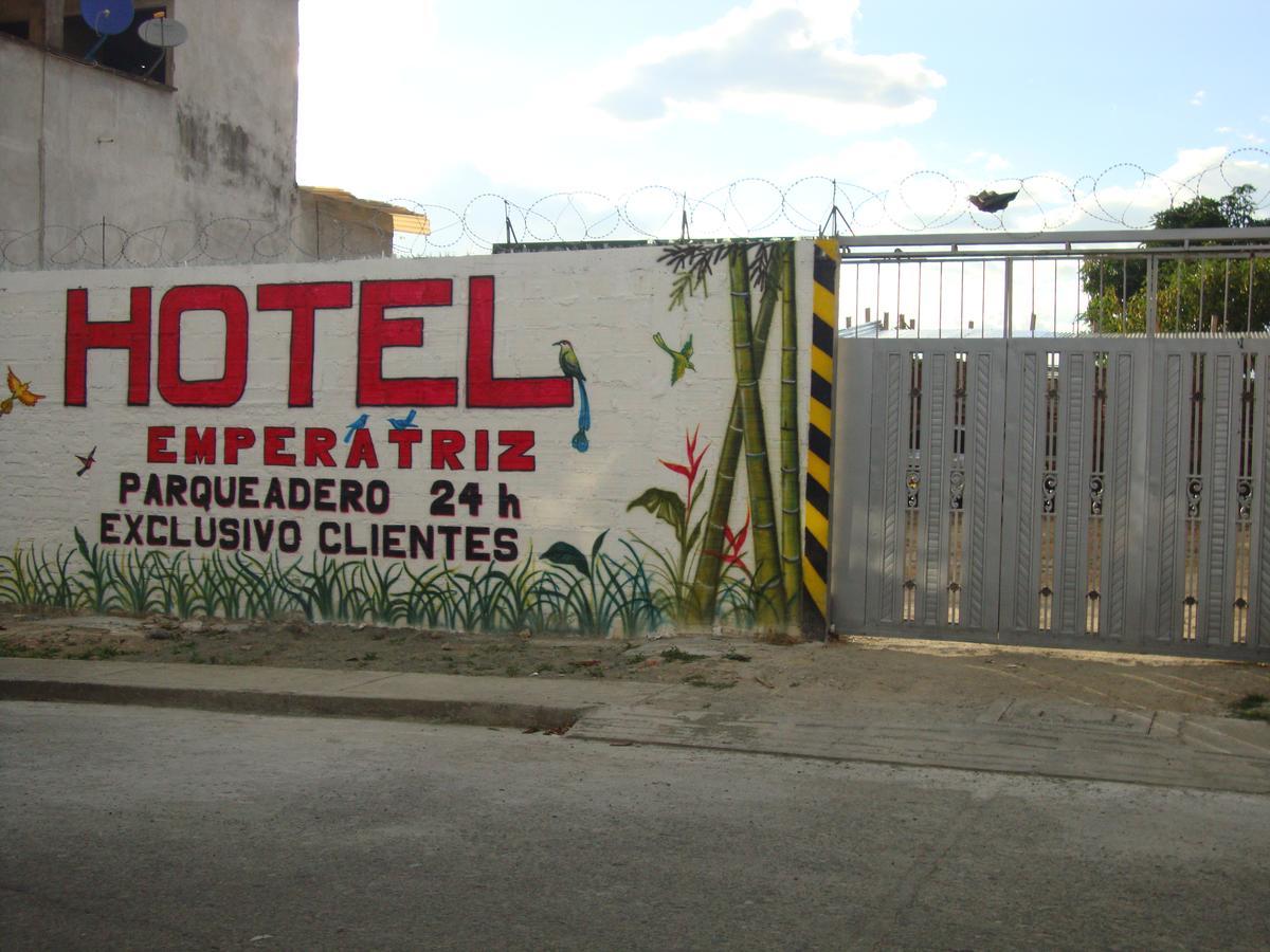Hotel Emperatriz Armenia  Exterior foto